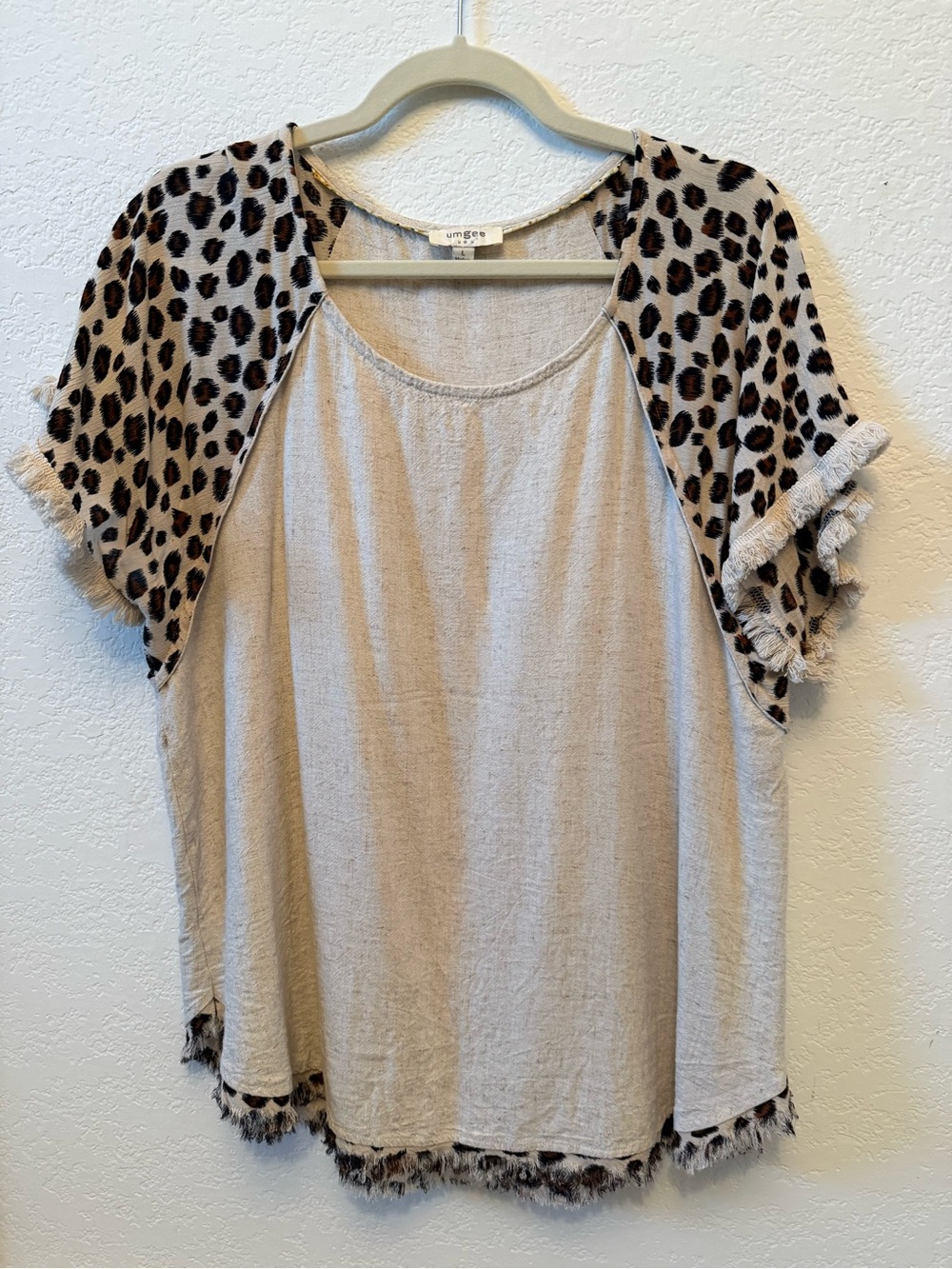 Umgee Beige Leopard-Accent Short Sleeve Top